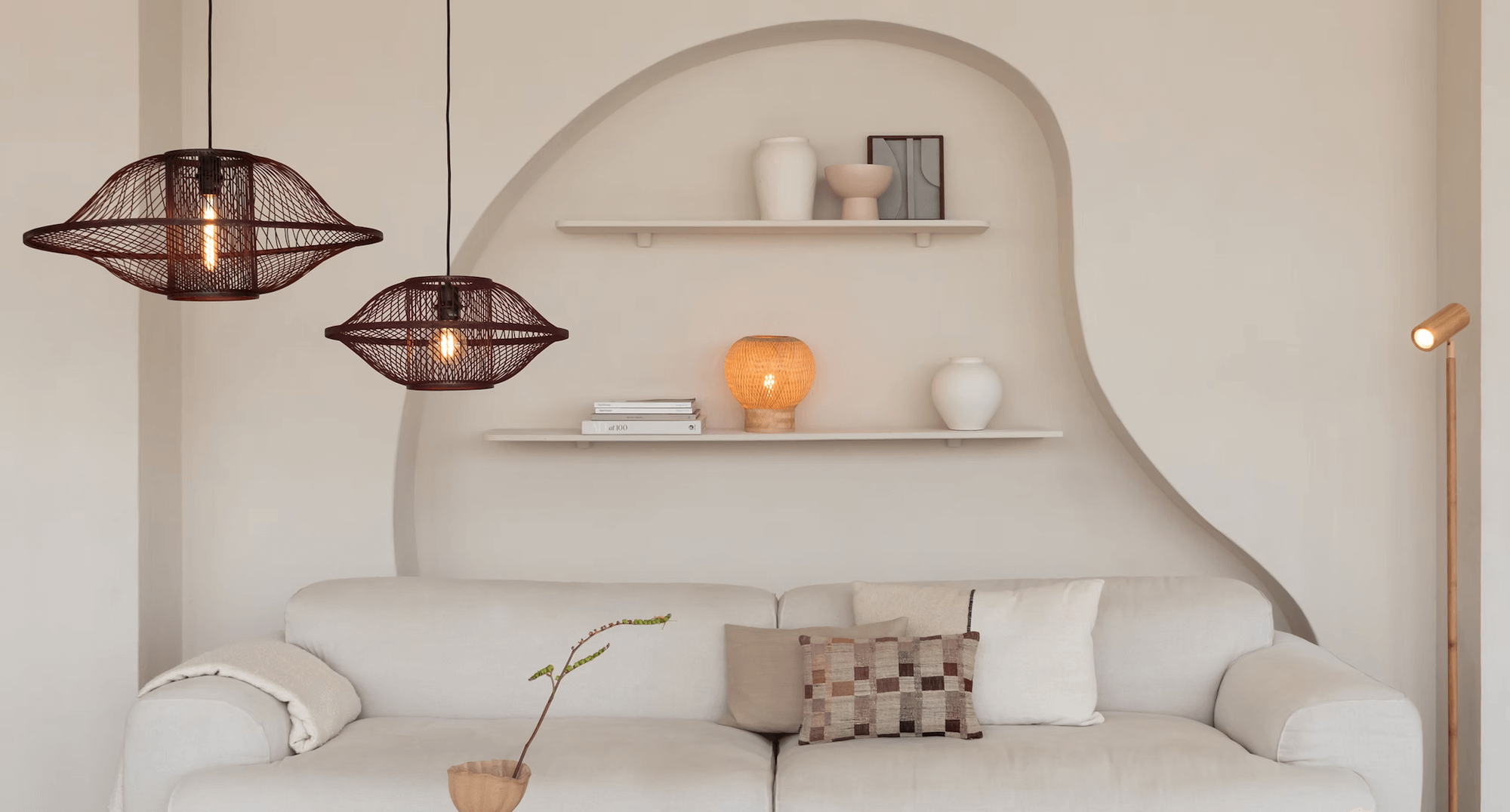 Ambiance Cocooning et Lumière Naturelle : L'Élégance Décontractée avec Good & Mojo