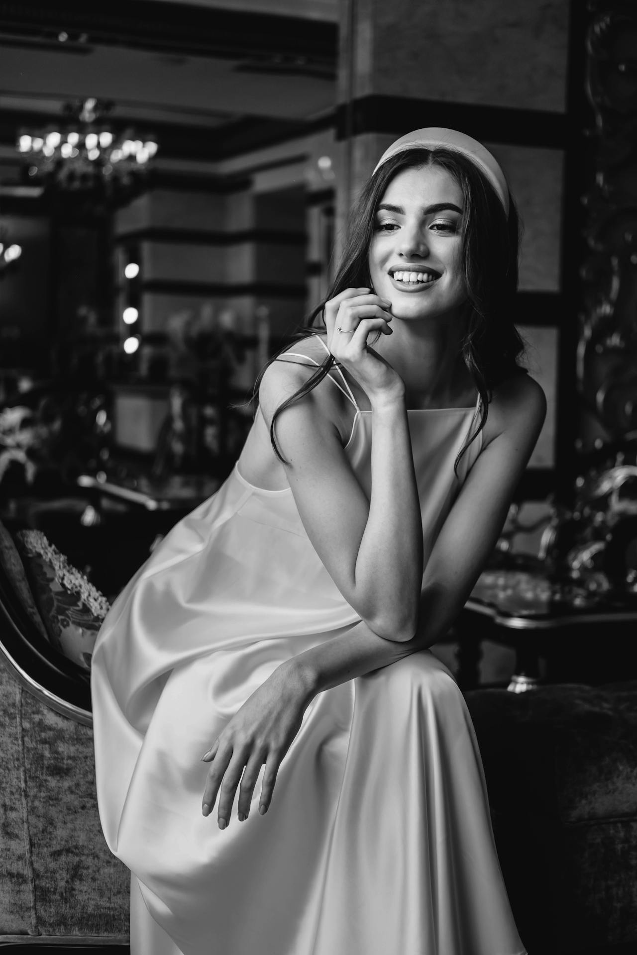 Robe princesse en satin : les détails qui font toute la différence Robe princesse en satin : les détails qui font toute la différence