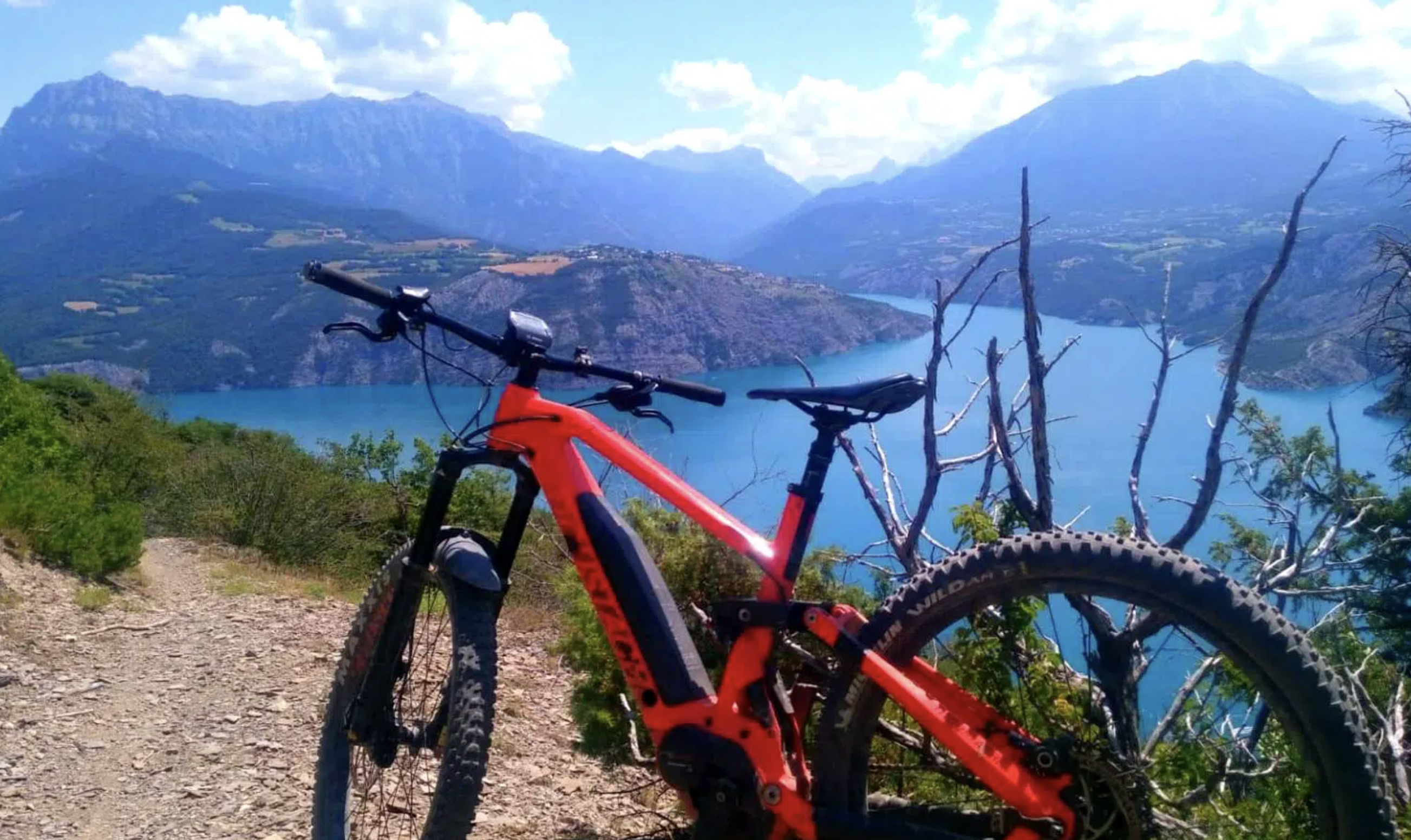 Que faire à Embrun ? Le guide incontournable pour votre séjour dans les Hautes-Alpes 1 f249167b60c20a25d7d3d9fae1d59bb7 Que faire à Embrun ? Le guide incontournable pour votre séjour dans les Hautes-Alpes